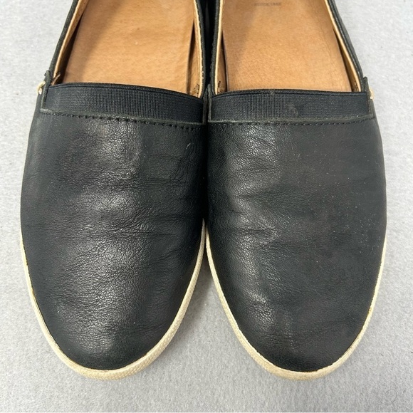 FRYE Melanie Black Italian Leather Distressed Flat Loafers Size 6M - Picture 6 of 12